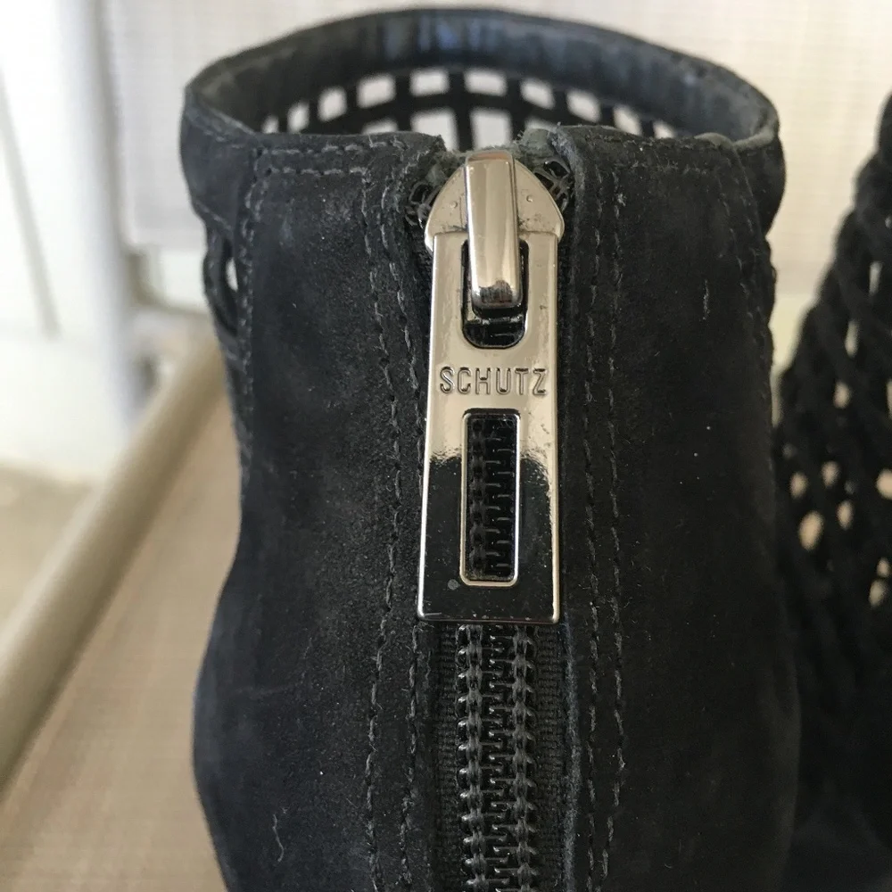 SCHUTZ Black Caged Pointed Toe Heels Booties Sz 8 - Picture 10 of 12